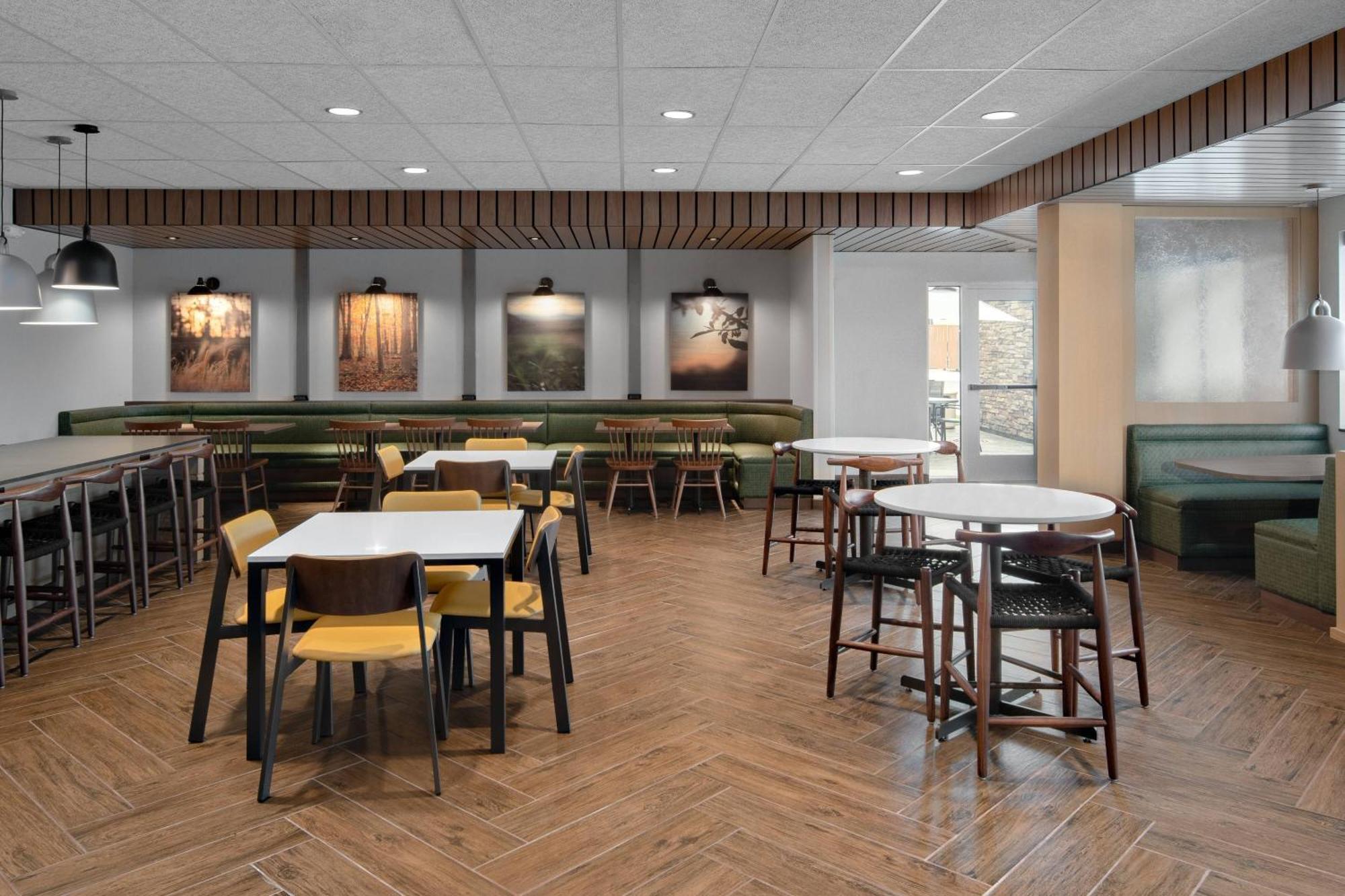 Fairfield Inn & Suites By Marriott Lake Geneva Buitenkant foto