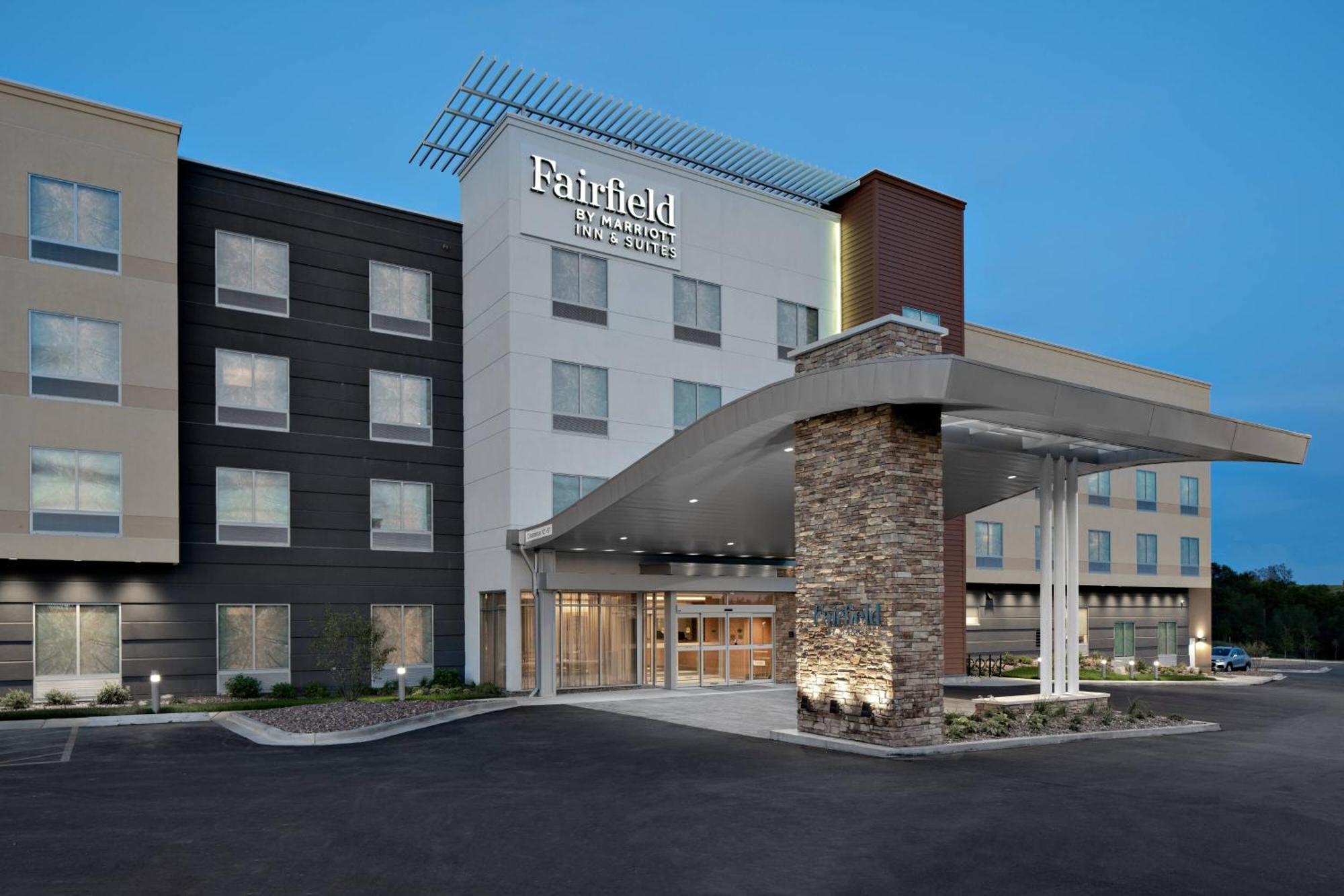 Fairfield Inn & Suites By Marriott Lake Geneva Buitenkant foto